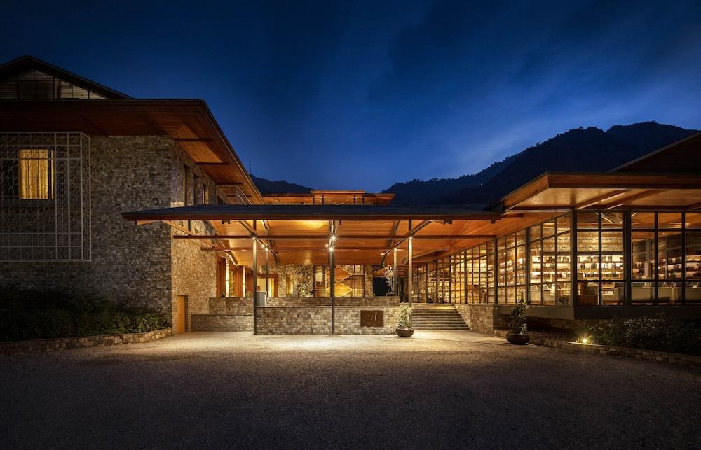 Taj Rishikesh Resort And Spa Dehradun Buitenkant foto